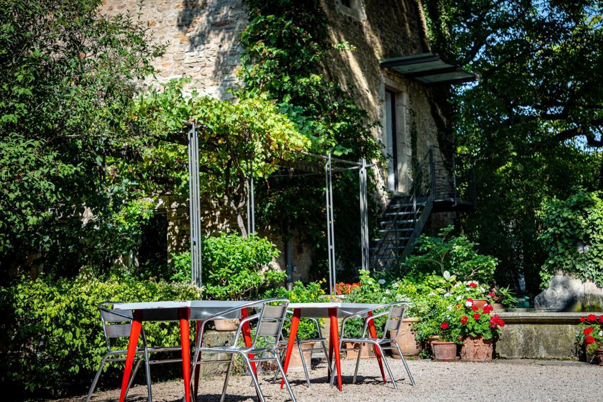 L'Atelier Du Relais Bed & Breakfast Laives Exterior photo